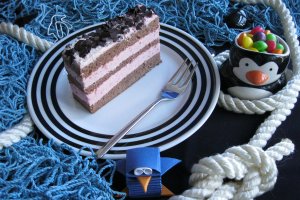 Schokoladen und Himbeer Schichttorte